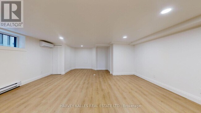 Photo du bâtiment - 1216 Avenue Rd