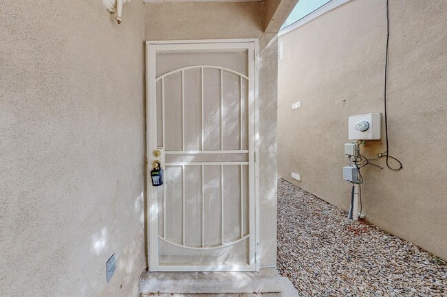 Building Photo - 10728 Hatch Dr NW