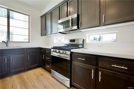 Foto del edificio - 509 S Andrew Ln