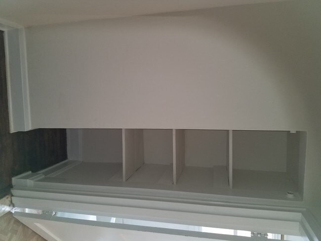 Foto del edificio - 7017 Surrey Dr