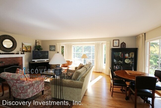 Foto del edificio - 3 br, 2 bath House - 2348 Pelham Pl.