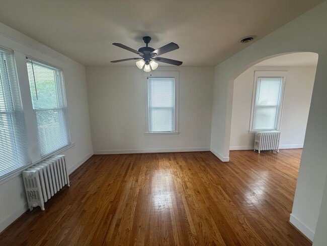 Building Photo - Stunning & Updated 4BR/2BA Home – Certified Lead-Free!