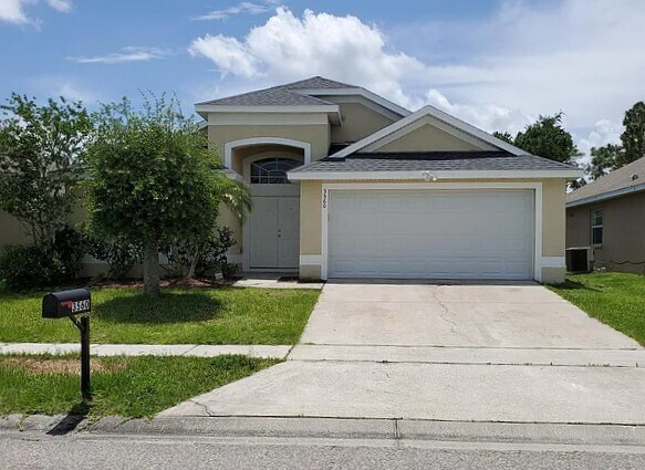 Foto principal - 3560 Benson Park Blvd