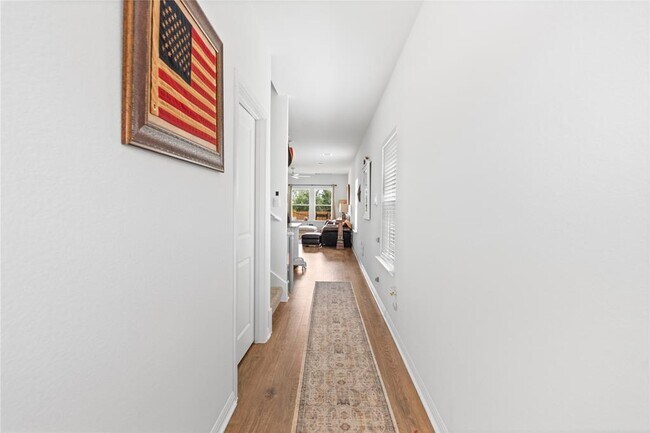 Foto del edificio - 143 Santa Rosa Ln