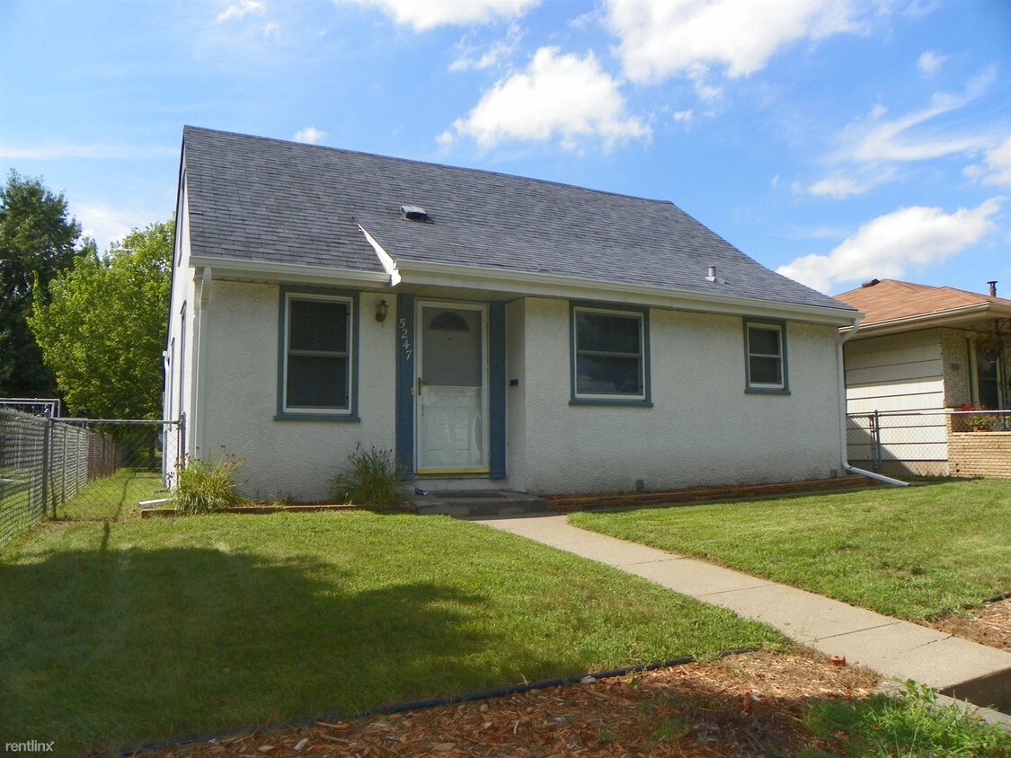 Primary Photo - 5247 N 4th St N