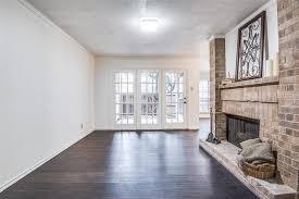 Primary Photo - 16301 Ledgemont Ln