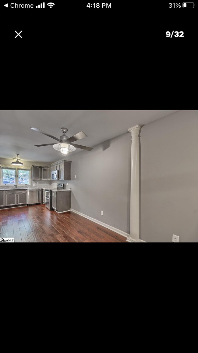 Foto del edificio - 350 W Mountain Creek Church Rd