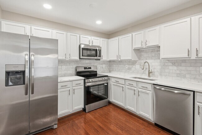 Building Photo - 11180 Rienzi Pl