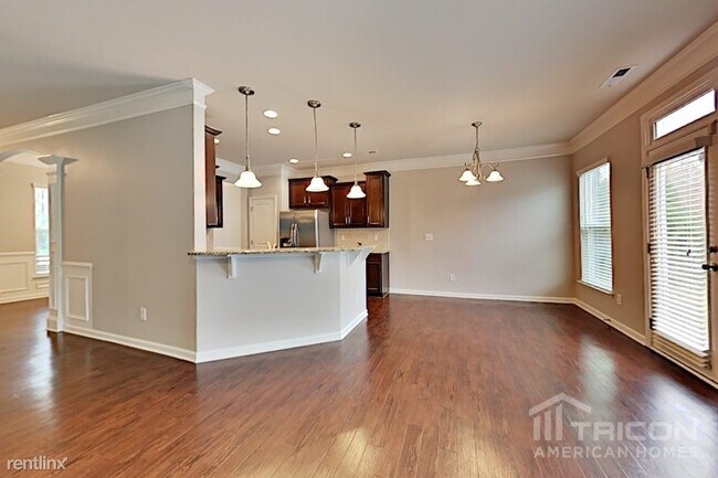 Building Photo - 11303 Sweetbriar Ridge Dr