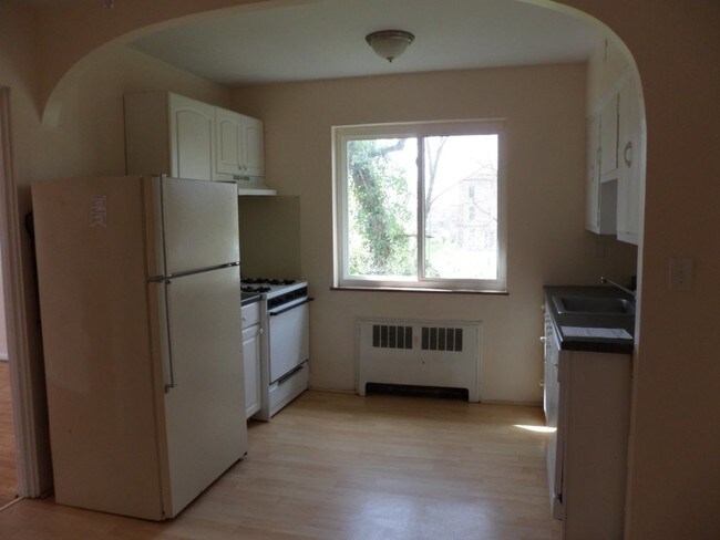 Foto del edificio - 4411 Innes Ave