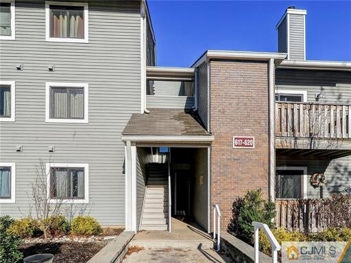 Building Photo - 620 Ravens Crest Dr