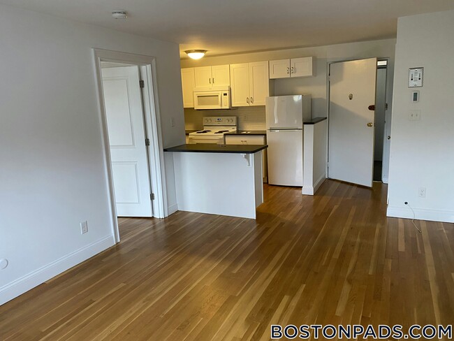 Foto del edificio - 134 Summer St