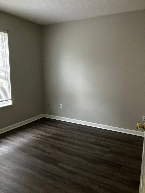 Building Photo - 4107 Blue Lick Ct