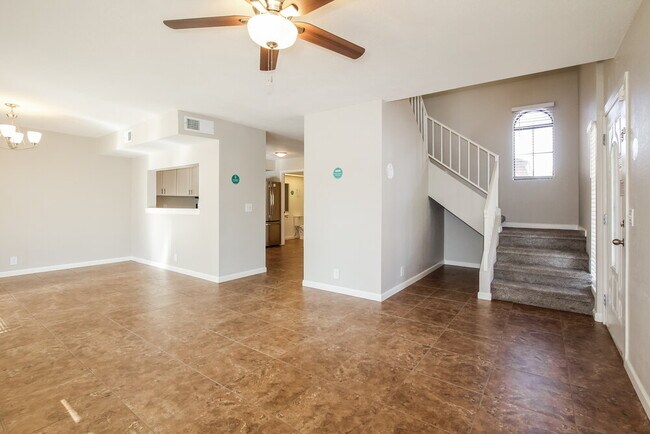 Foto del edificio - 15806 N 38th Ave