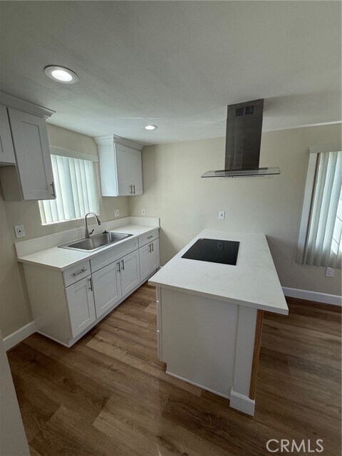 Foto del edificio - 735 N Bush St