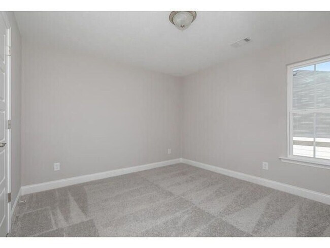 Building Photo - Home For Rent - 5349 Greyton Circle North ...