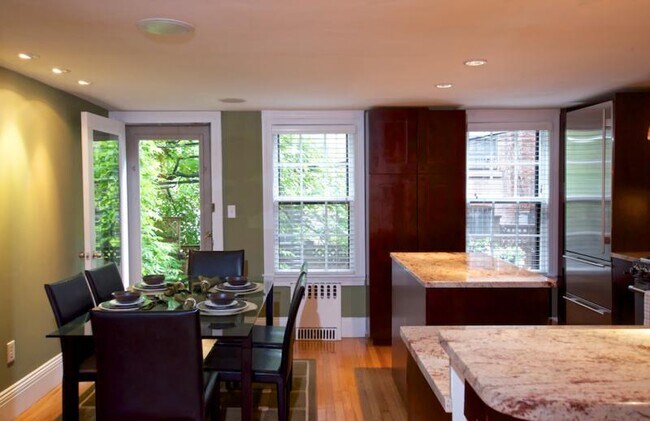 Foto del edificio - 33 Gray St