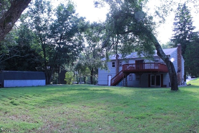Building Photo - 31 Brookside Ave