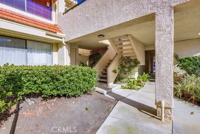 Building Photo - 87 Grenada St