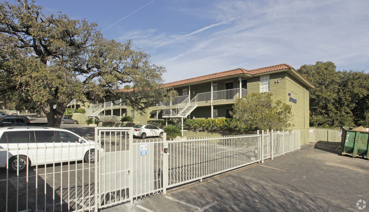 Primary Photo - Travis Heights Terrace