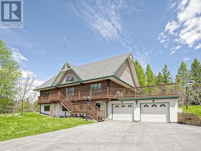 Photo du bâtiment - 4248 Bloomington Rd