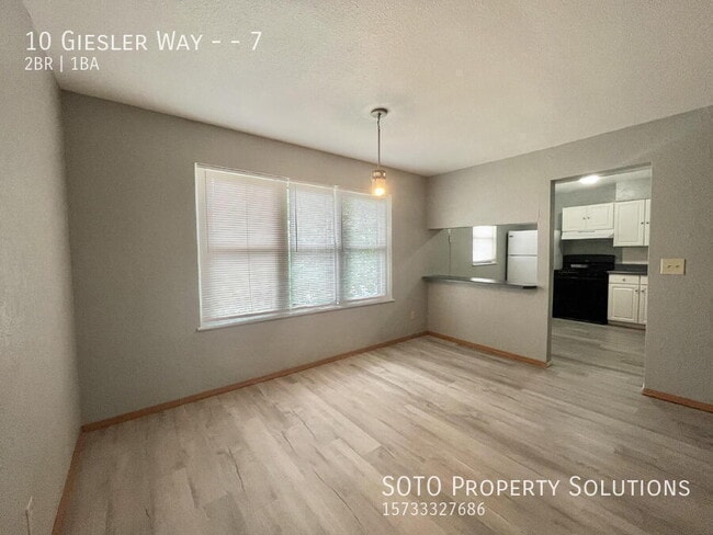 Building Photo - 10 Giesler Way