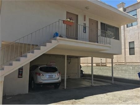 Building Photo - 5926 Woodman Ave