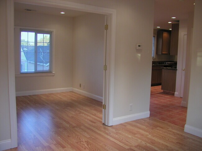 Foto del edificio - 424 Clinton St