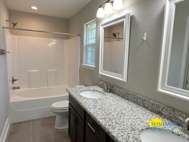 Foto del edificio - Stunning 3 Bedroom Home in Gulf Breeze