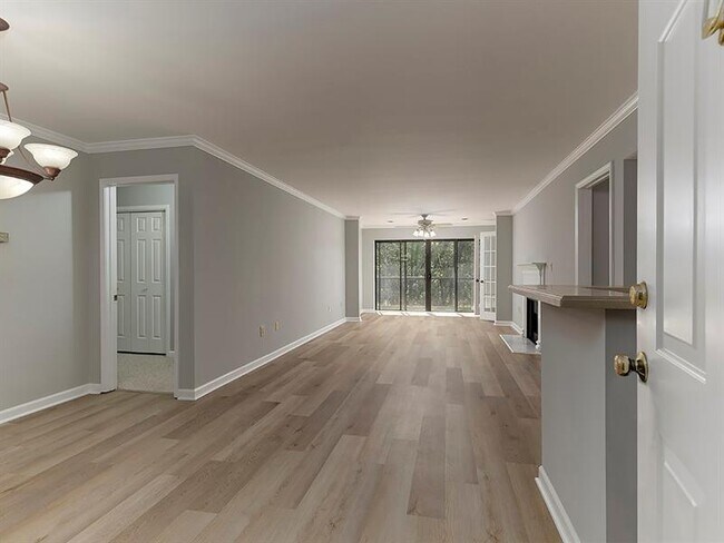 Foto del edificio - 2302 Pine Heights Dr NE