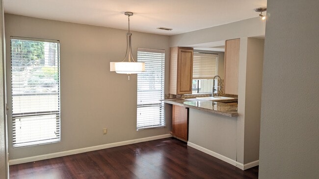 Photo - 10819 NE 37th Pl Apartment