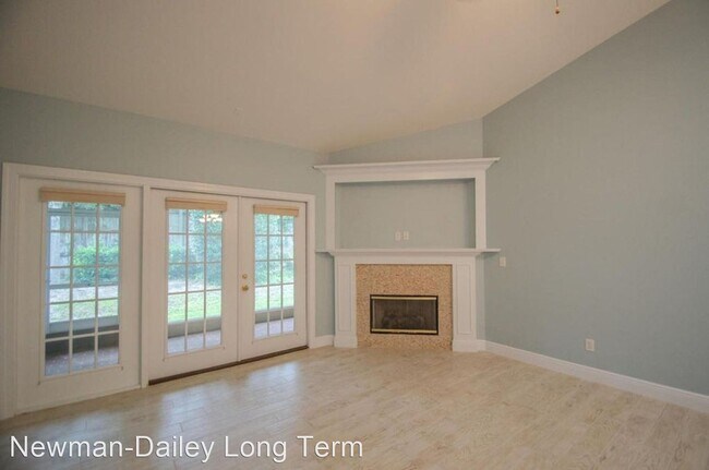 Building Photo - 3 br, 2 bath House - 216 Diamond Cove