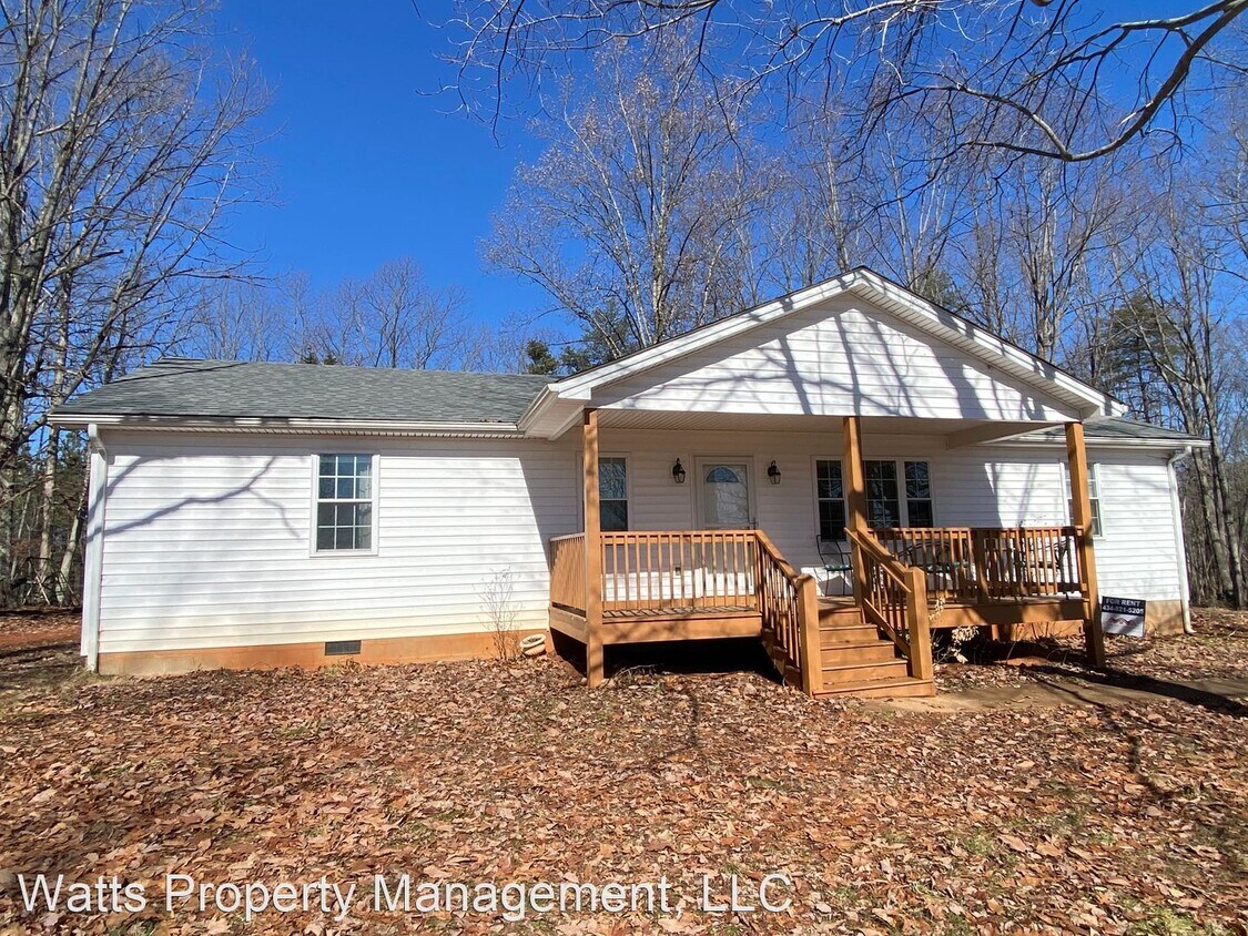 Primary Photo - 3 br, 1.5 bath House - 7297 Old Courthouse...