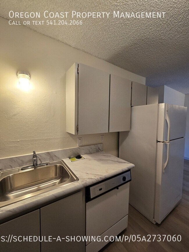Foto del edificio - 811 SW 6th St