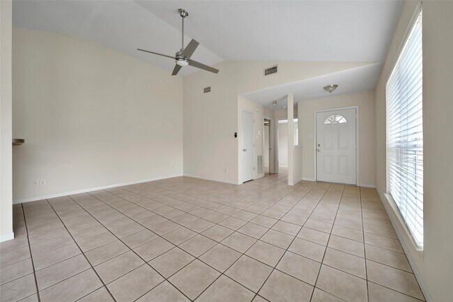 Foto del edificio - 206 Graham Rd