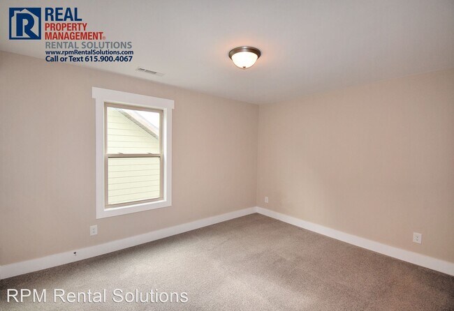 Building Photo - 3 br, 2.5 bath House - 332 Rockcastle Dr.
