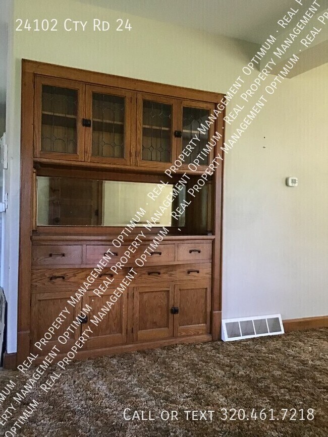 Foto del edificio - 24102 Co Rd 24