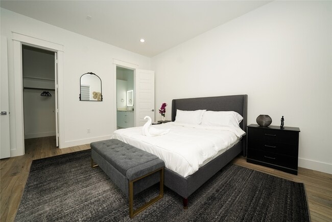 Building Photo - 4607 Edmund St