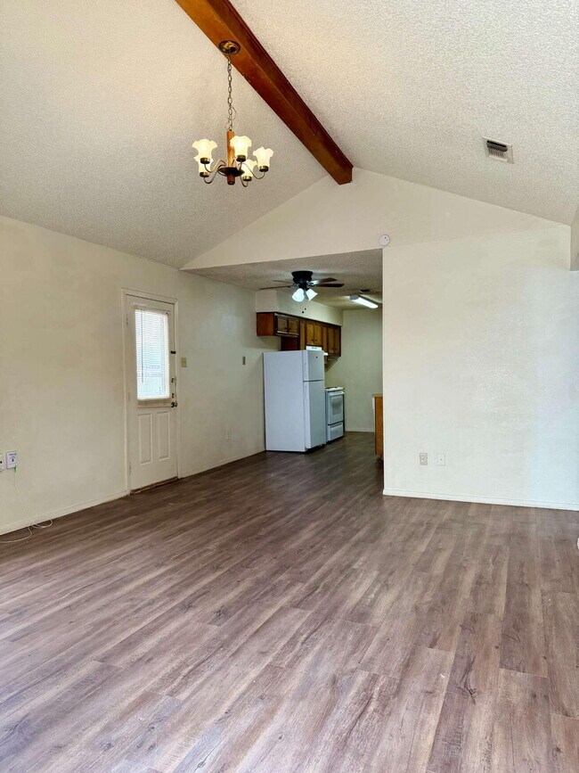 Foto del edificio - 6104 37th St