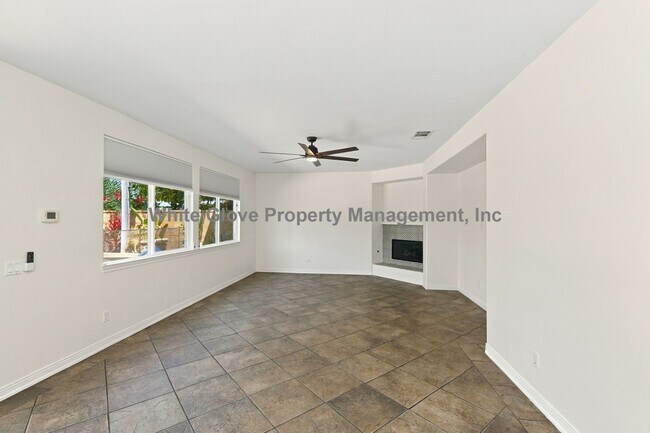 Building Photo - 7809 Hampshire Rd