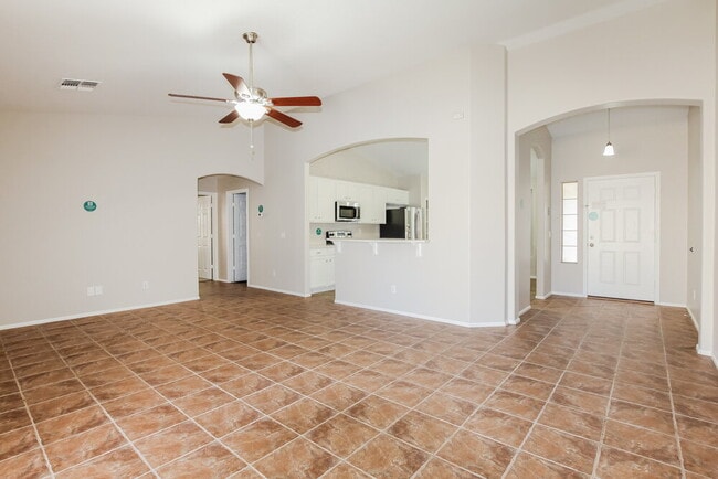 Building Photo - 14988 W Riviera Dr