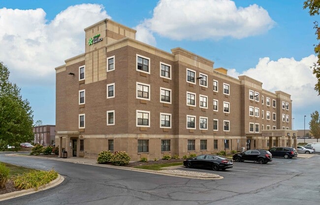 Building Photo - Furnished Studio-Detroit - Dearborn
