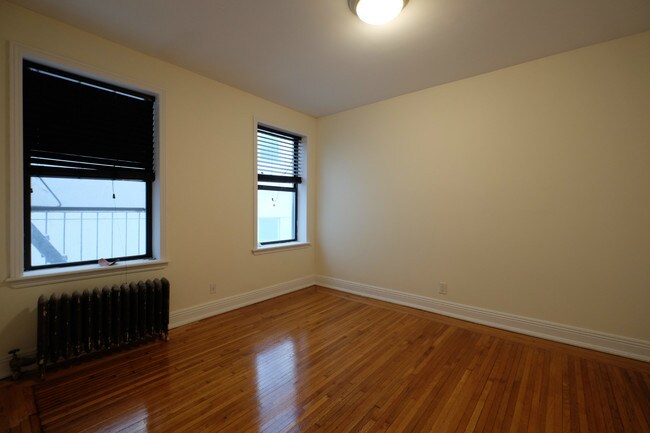 Building Photo - 620 W 149th St