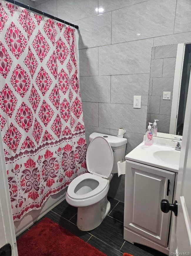 Foto del edificio - 108-54 217th Pl