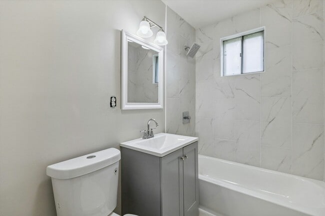 Photo - 2800 Tarbora Ave House