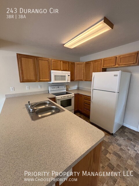 Foto del edificio - 243 Durango Cir