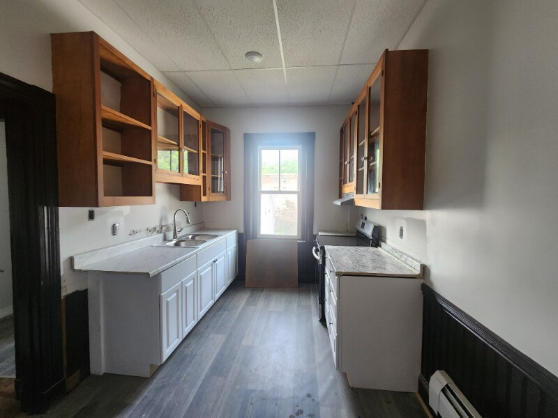 10 Langdon St Unit 303, Montpelier, VT 05602 Room for Rent in