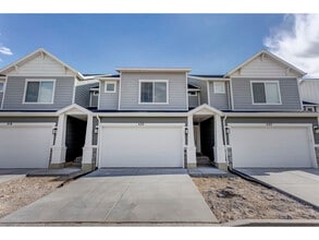 Building Photo - 543 W 1520 S
