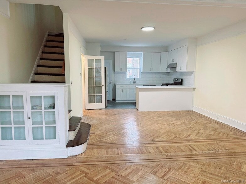 Photo - 68-11 Dartmouth Street Unit