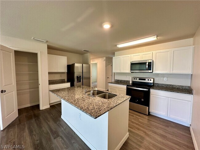 Building Photo - 9124 Aegean Cir